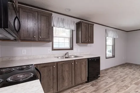 143 Oak Street St. Johnsbury VT 05819