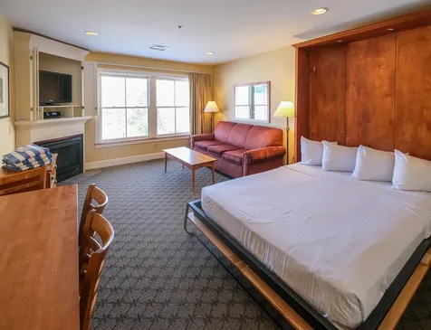 211/213 Qiii Jackson Gore Inn Ludlow VT 05149