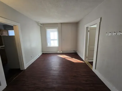 9 Academy Lane Walpole NH 03608