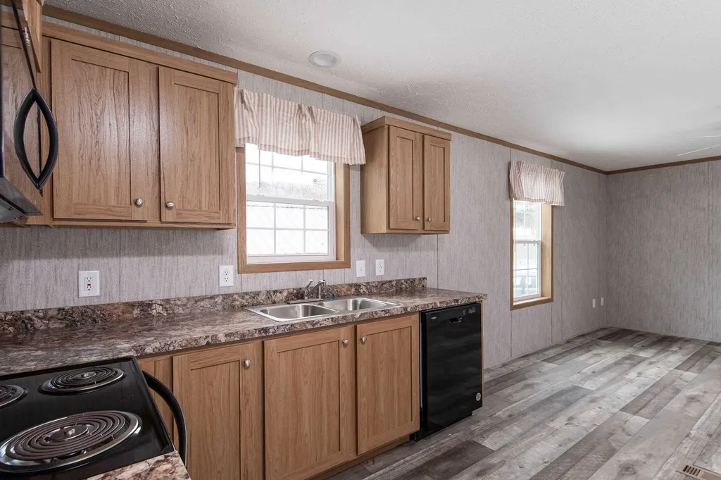 135 Oak Street St. Johnsbury VT 05819