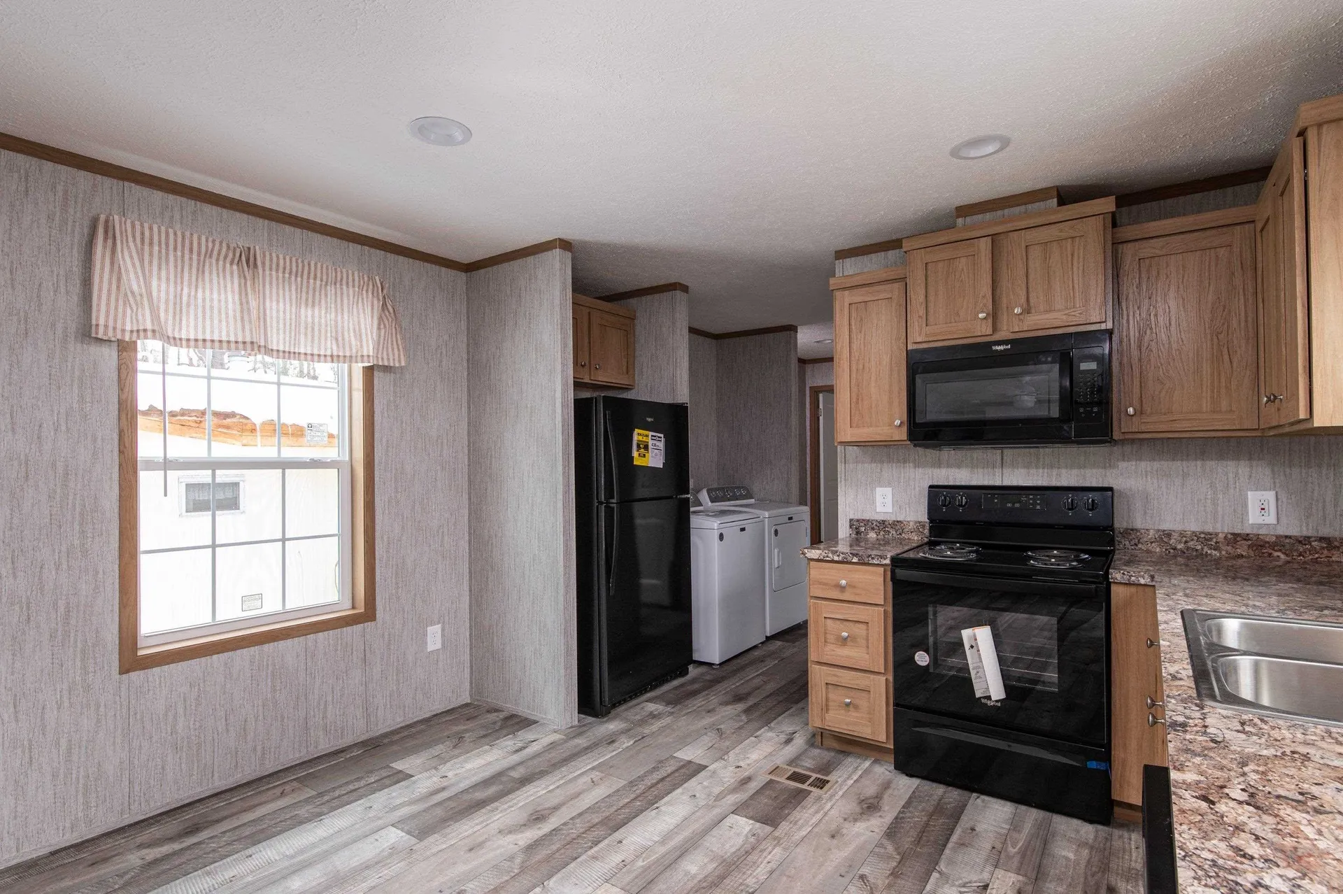 139 Oak Street St. Johnsbury VT 05819