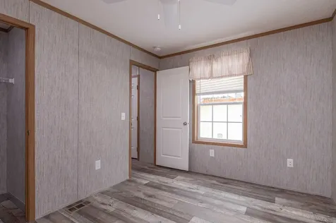 141 Oak Street St. Johnsbury VT 05819