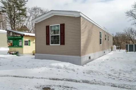 141 Oak Street St. Johnsbury VT 05819