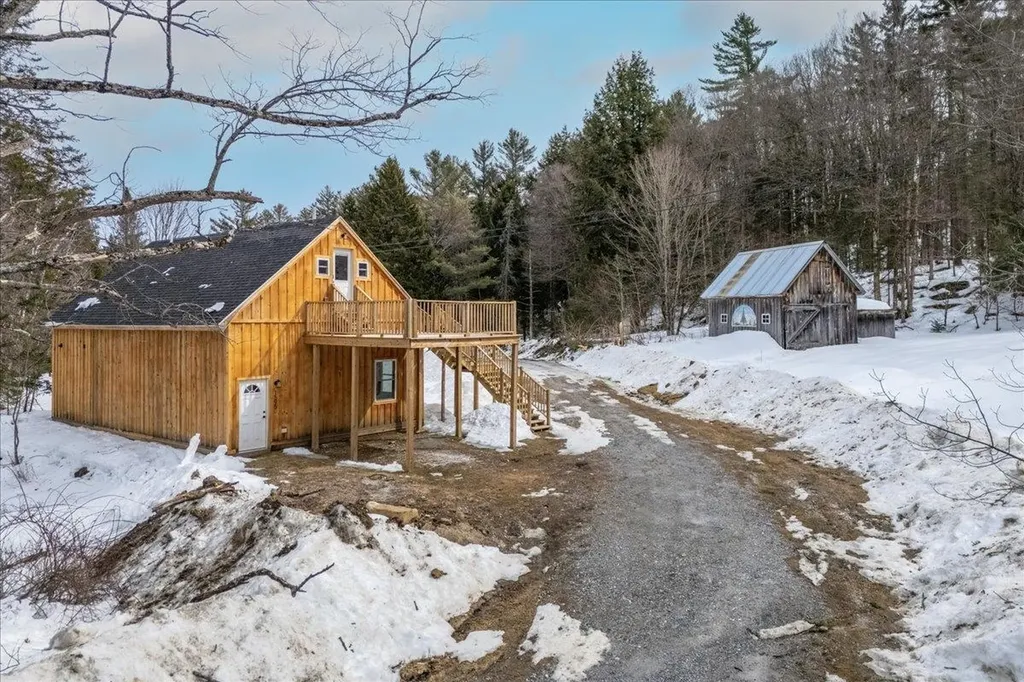 1579 Healdville Road Mount Holly VT 05758