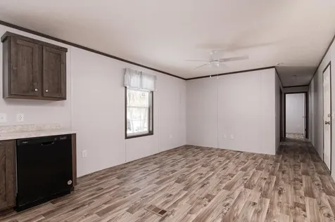 59 3rd Street St. Johnsbury VT 05819