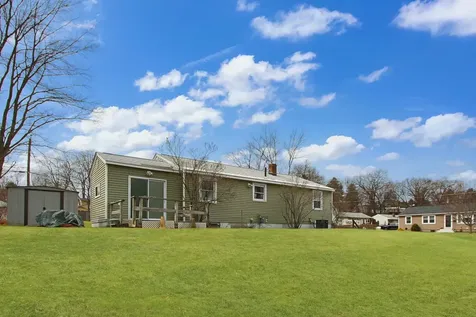 2 Tufts Drive Nashua NH 03064