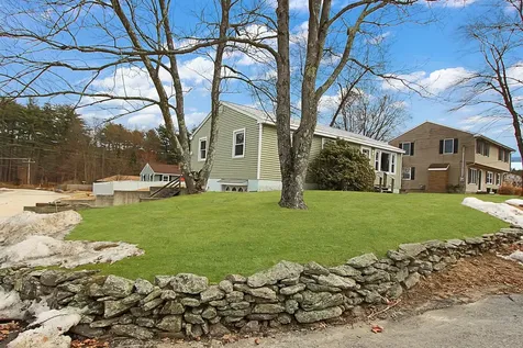 2 Tufts Drive Nashua NH 03064