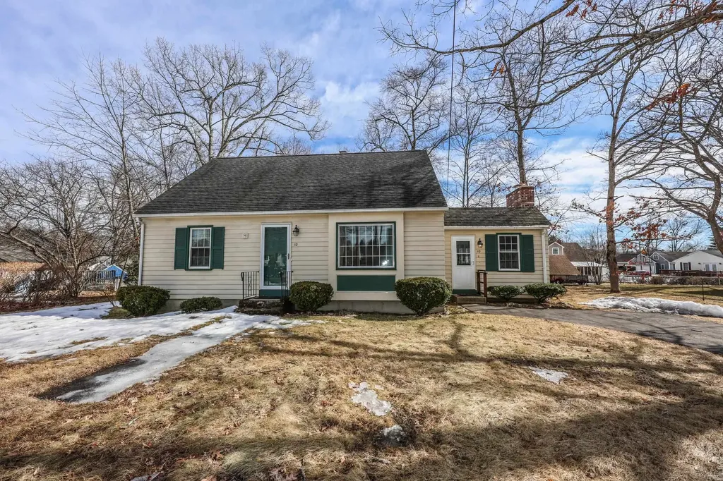 10 Briand Drive Nashua NH 03063