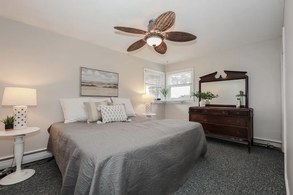 43 Maryland Avenue Manchester NH 03104