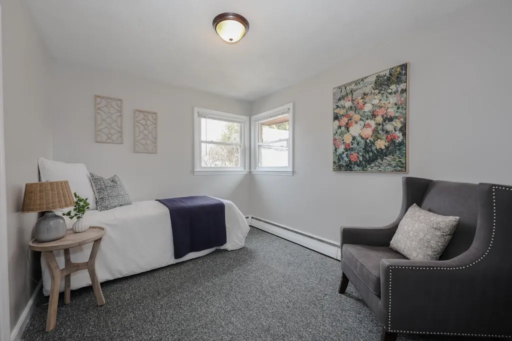 43 Maryland Avenue Manchester NH 03104