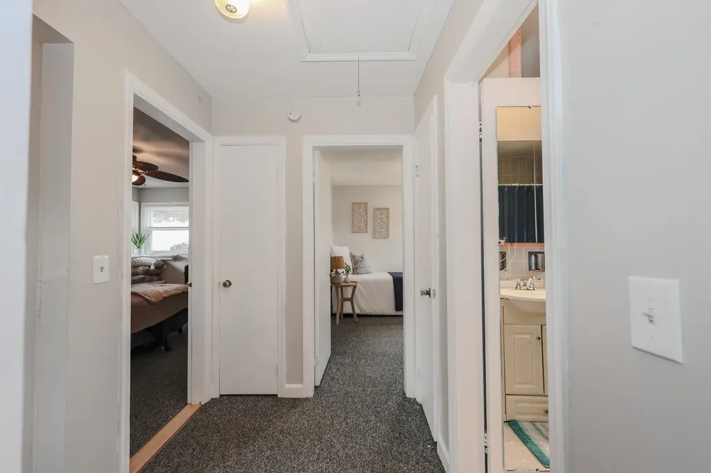 43 Maryland Avenue Manchester NH 03104