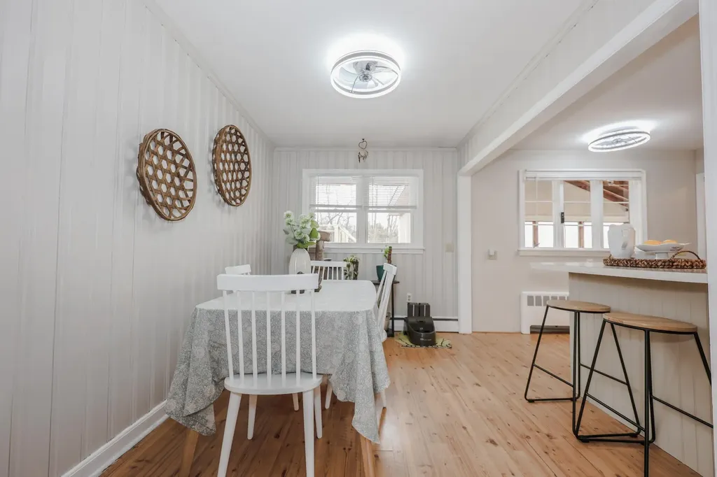 43 Maryland Avenue Manchester NH 03104