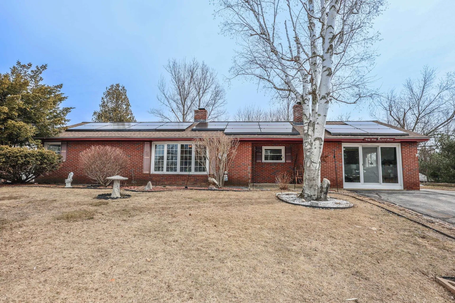 43 Maryland Avenue Manchester NH 03104