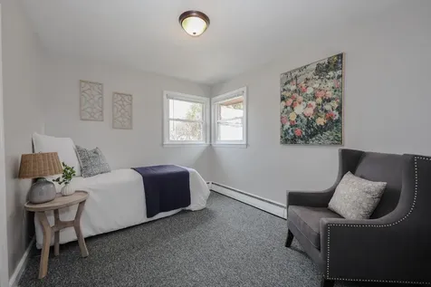 43 Maryland Avenue Manchester NH 03104