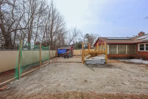 43 Maryland Avenue Manchester NH 03104