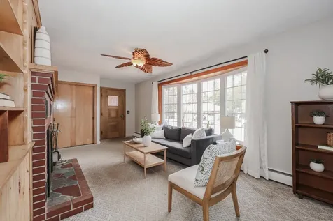 43 Maryland Avenue Manchester NH 03104