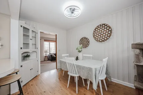 43 Maryland Avenue Manchester NH 03104