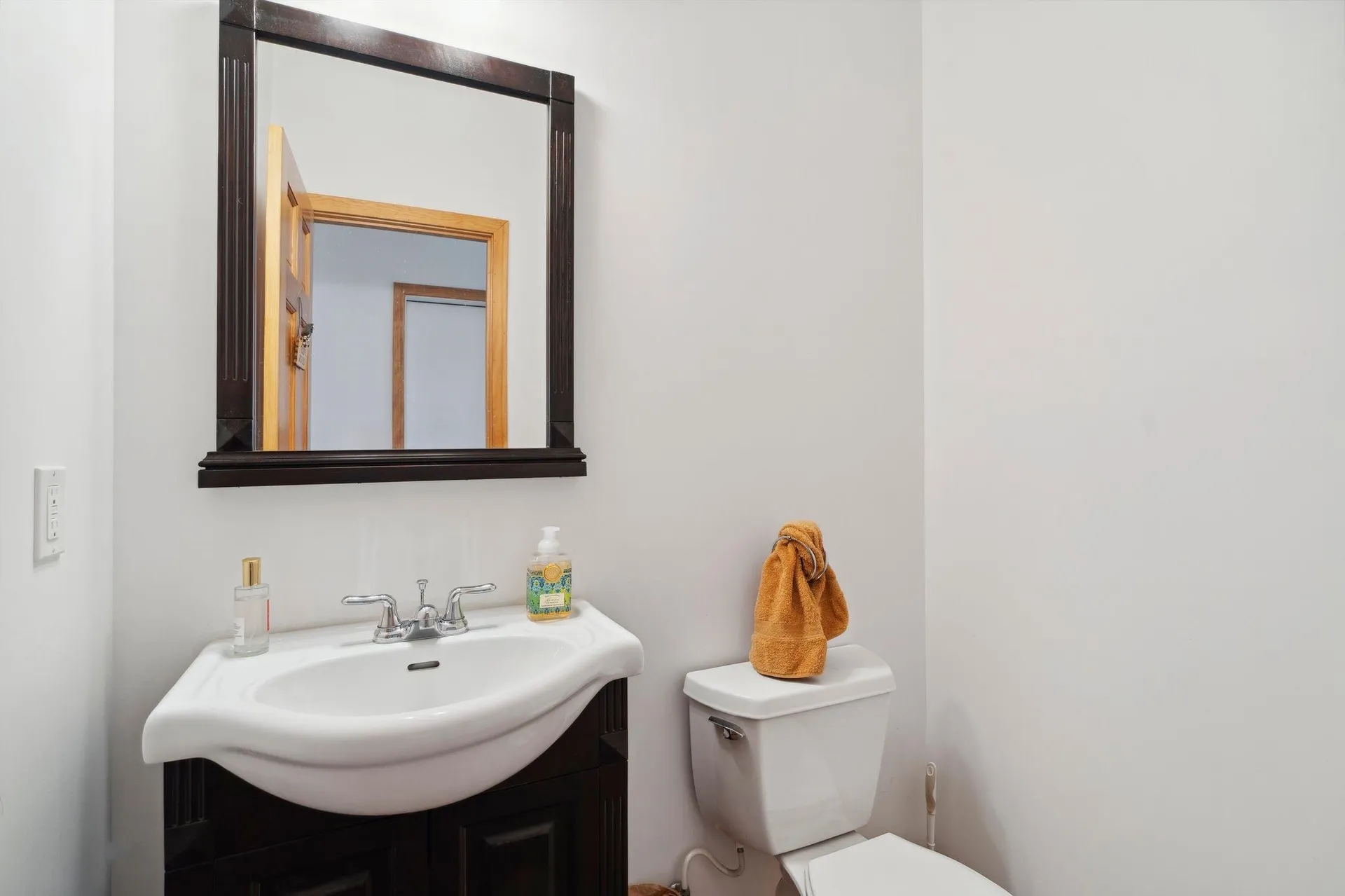 59 Middle Street Newport NH 03773