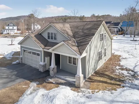 59 Middle Street Newport NH 03773