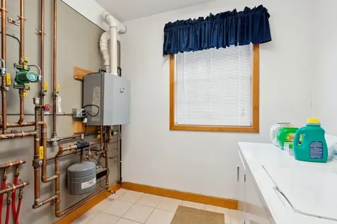 59 Middle Street Newport NH 03773
