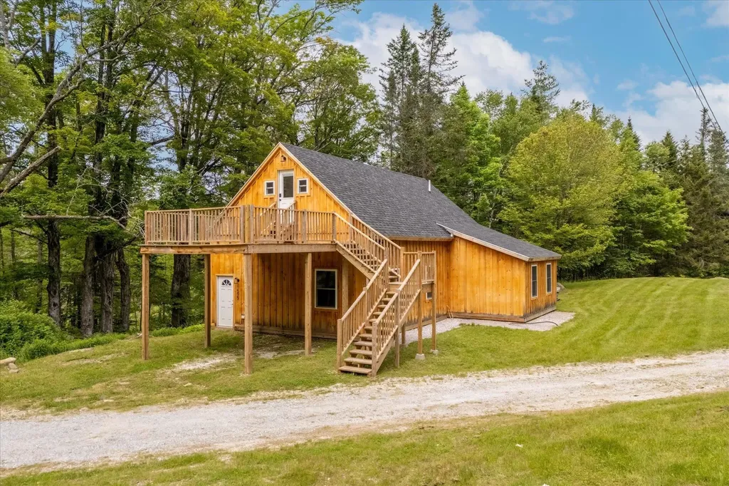 1595 Healdville Road Mount Holly VT 05758