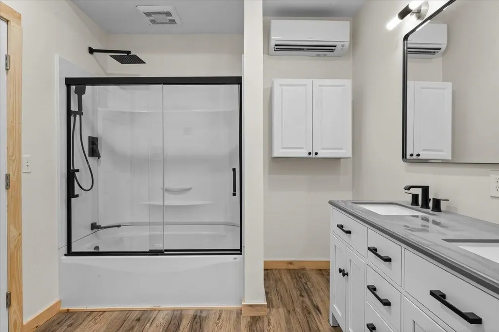 1595 Healdville Road Mount Holly VT 05758