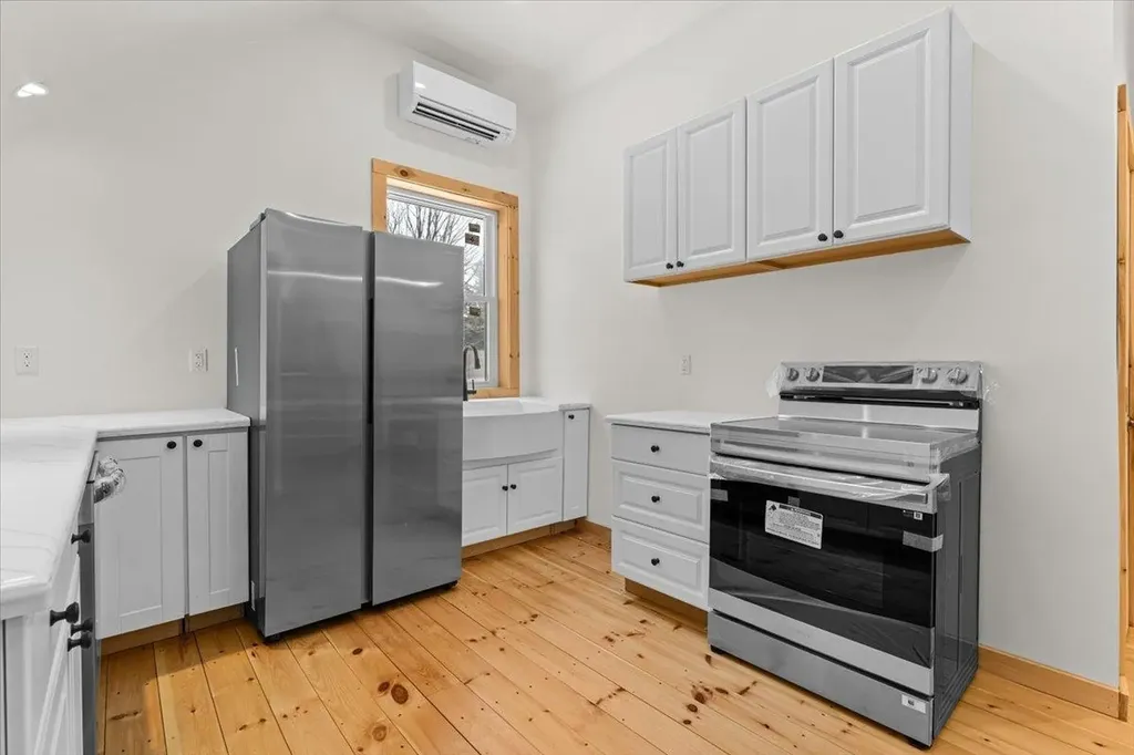 1595 Healdville Road Mount Holly VT 05758