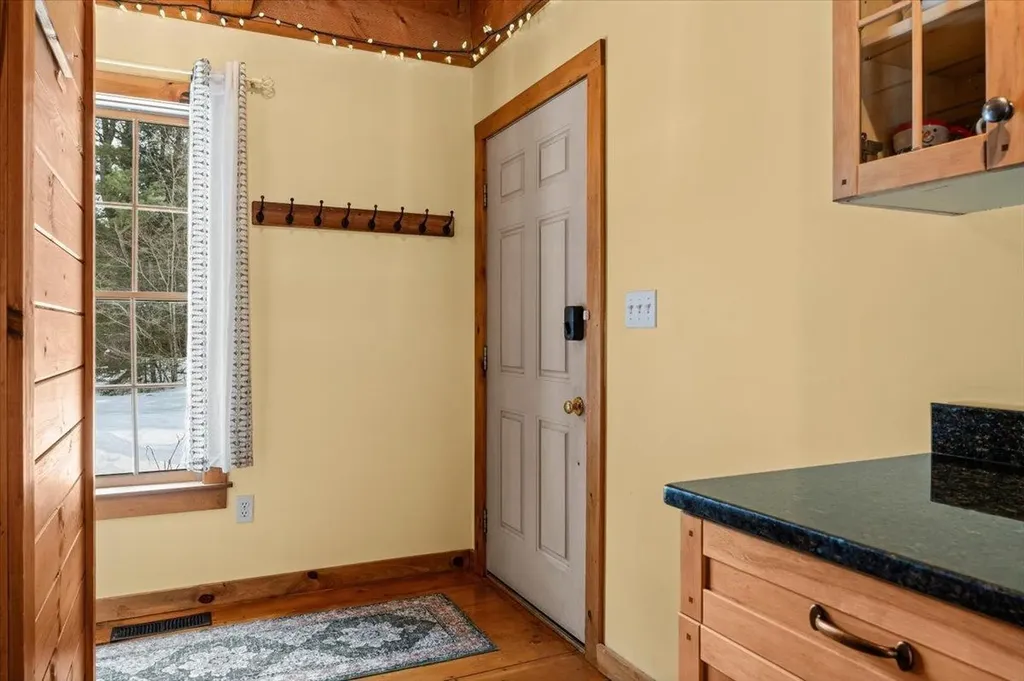 1595 Healdville Road Mount Holly VT 05758