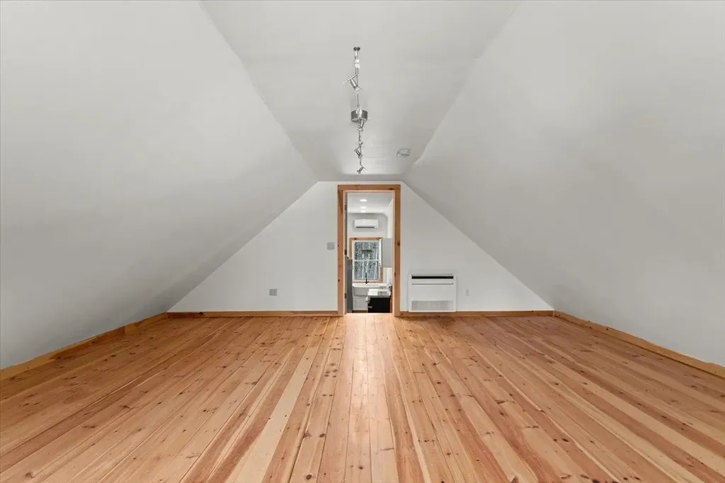 1595 Healdville Road Mount Holly VT 05758