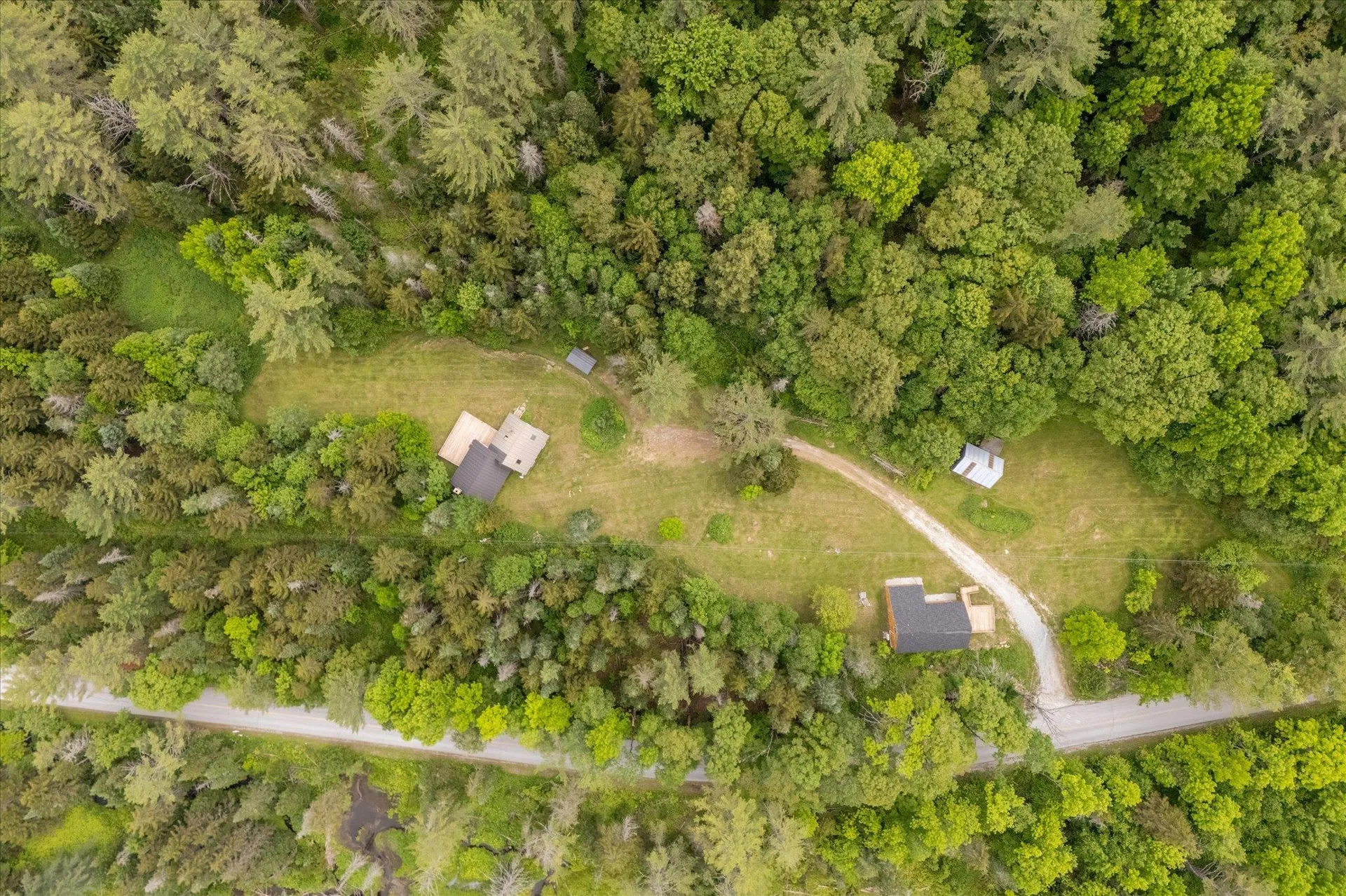 1595 Healdville Road Mount Holly VT 05758