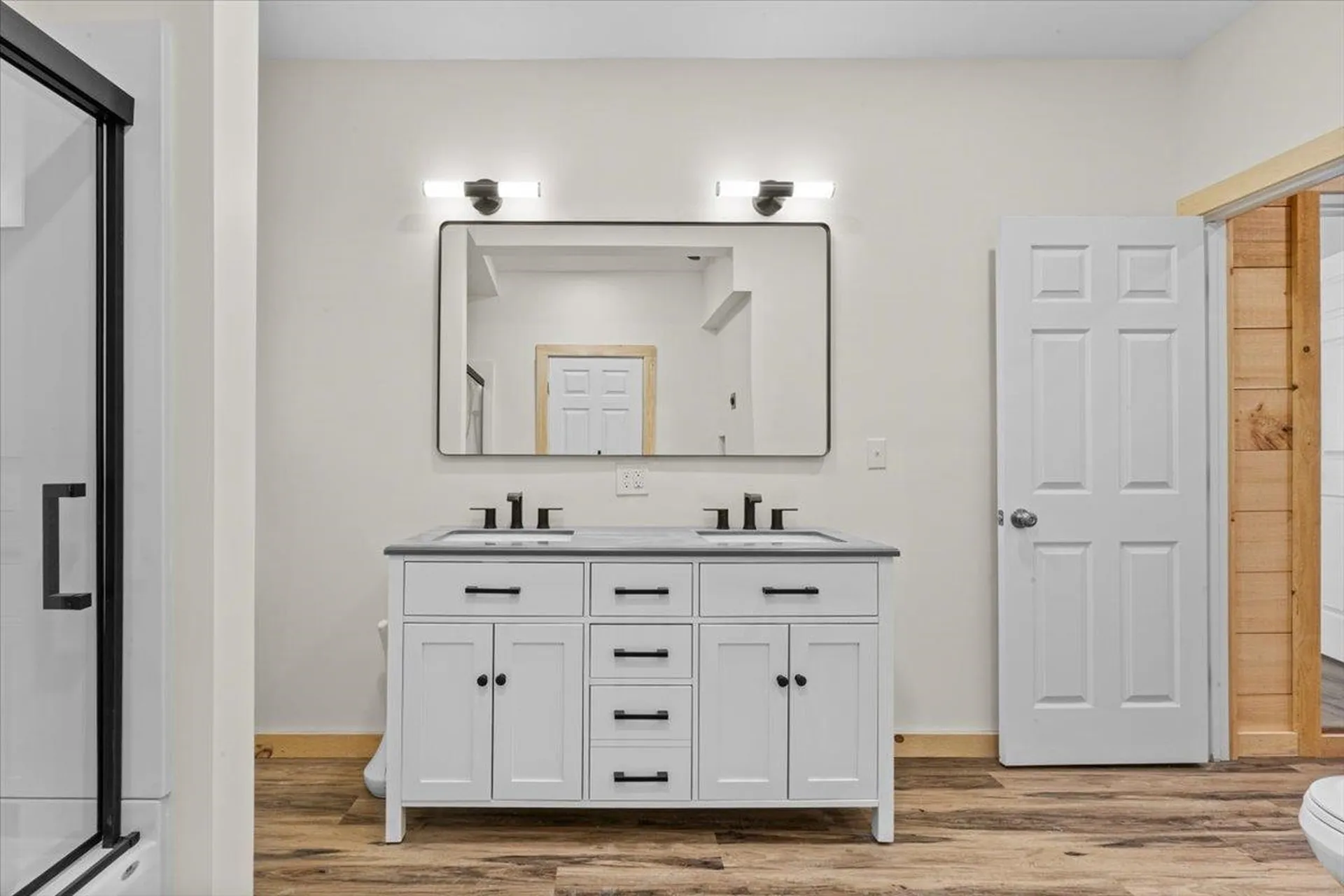 1595 Healdville Road Mount Holly VT 05758