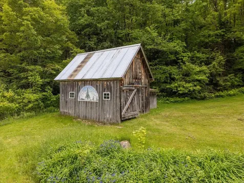 1595 Healdville Road Mount Holly VT 05758