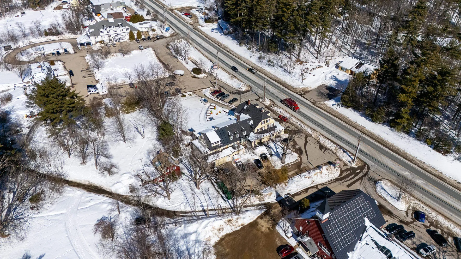 3360 & 3378 White Mountain Highway Conway NH 03860