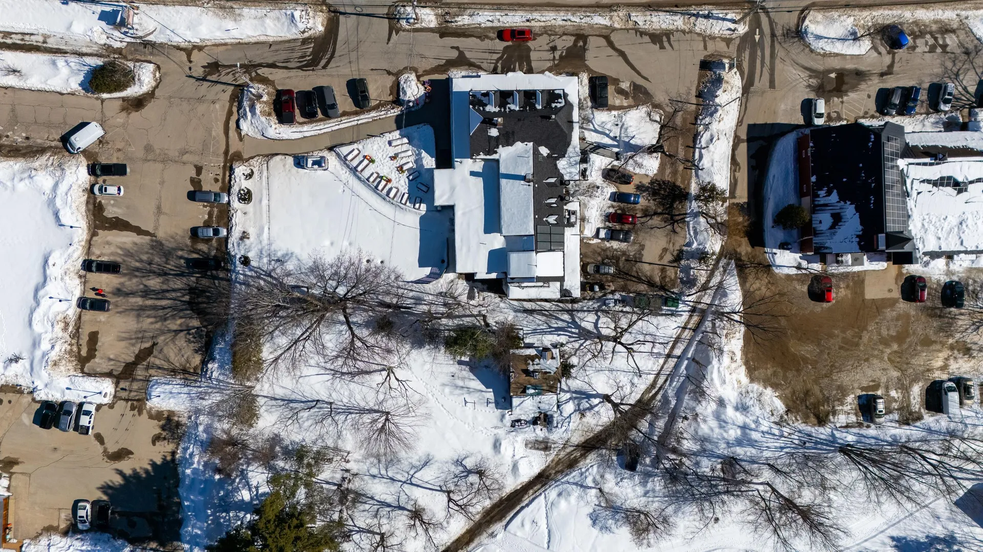 3360 & 3378 White Mountain Highway Conway NH 03860