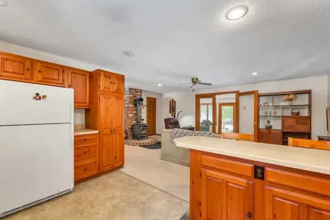 91 Lyford Road Brookfield NH 03872