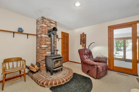 91 Lyford Road Brookfield NH 03872