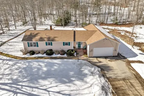 91 Lyford Road Brookfield NH 03872