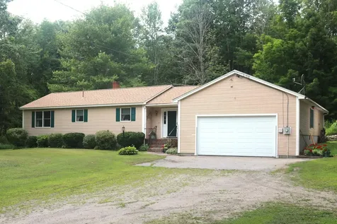 91 Lyford Road Brookfield NH 03872
