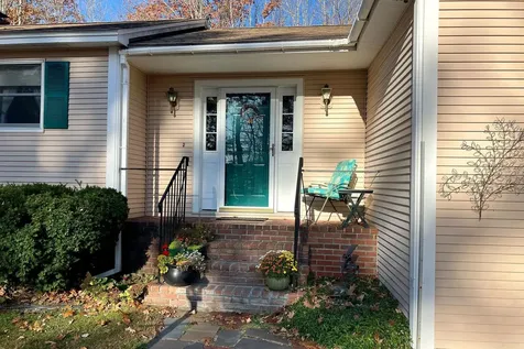 91 Lyford Road Brookfield NH 03872