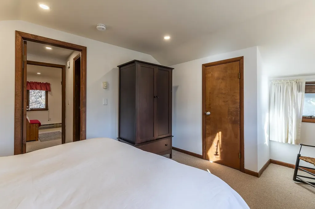 5 Red Hickory Road Winhall VT 05340