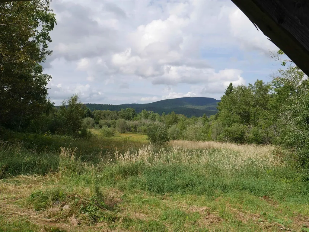 132 Lahue Road Holland VT 05830