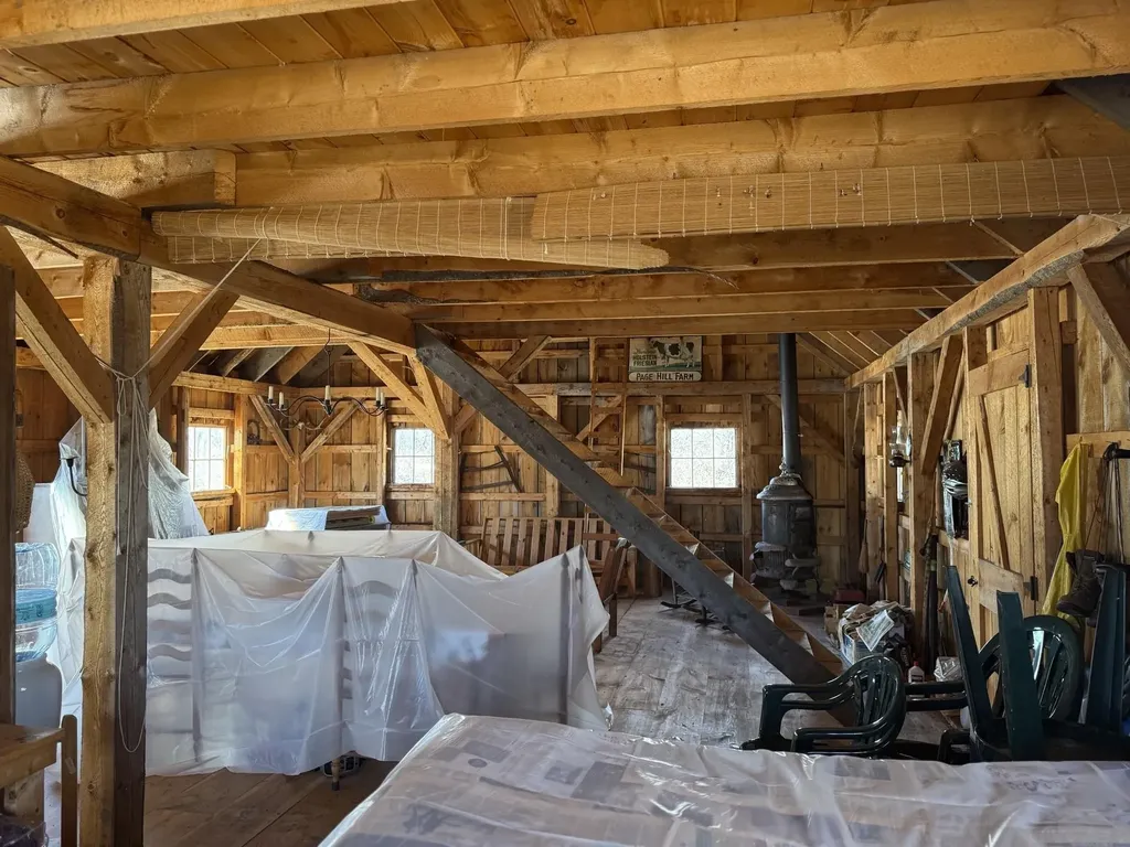 132 Lahue Road Holland VT 05830