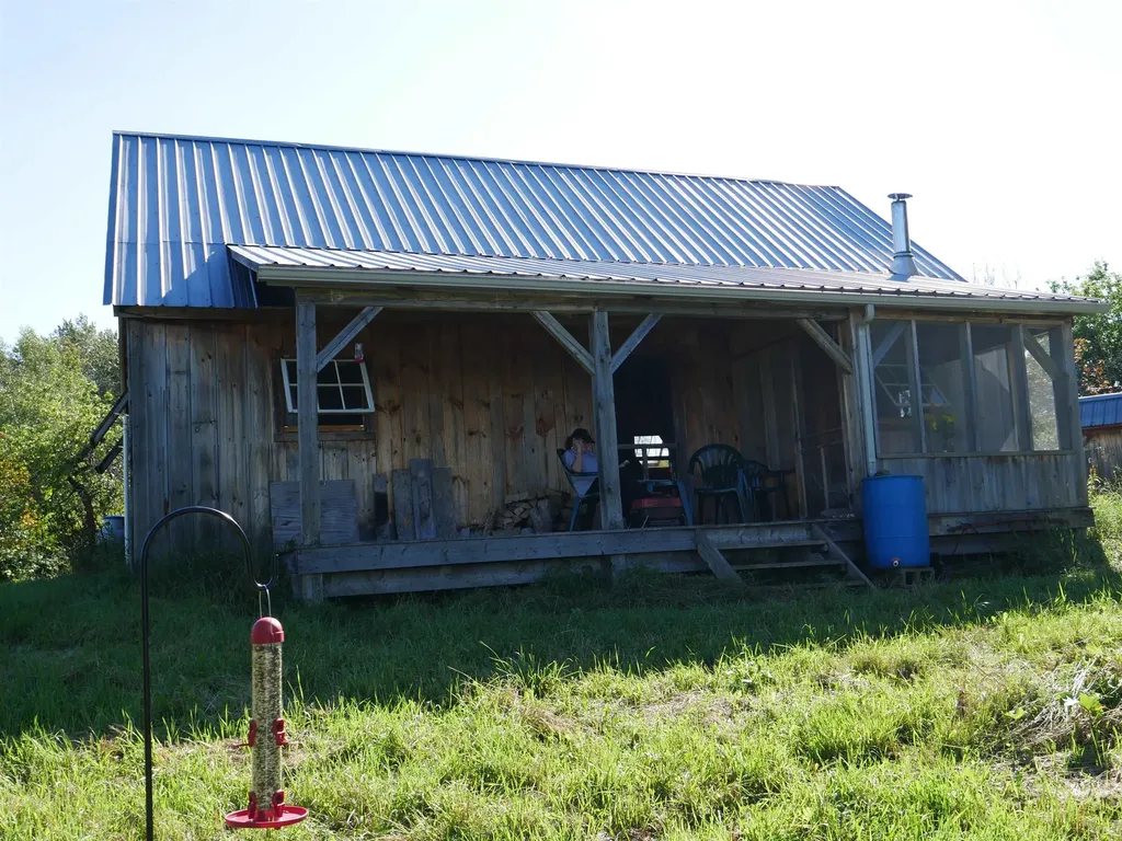 132 Lahue Road Holland VT 05830