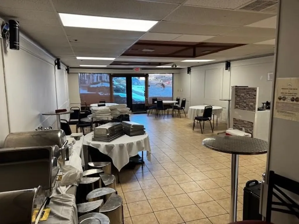 295 Daniel Webster Highway Nashua NH 03060