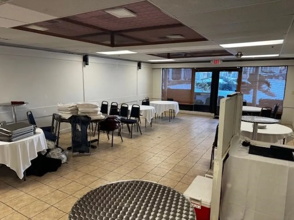 295 Daniel Webster Highway Nashua NH 03060