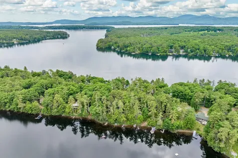 19 Governor Wentworth Highway Tuftonboro NH 03853