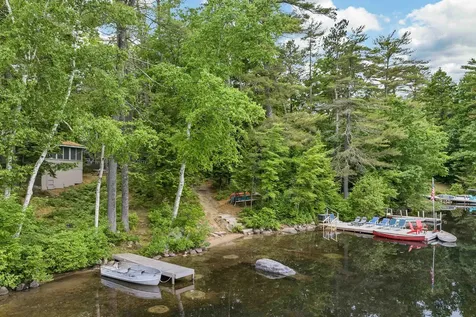 19 Governor Wentworth Highway Tuftonboro NH 03853