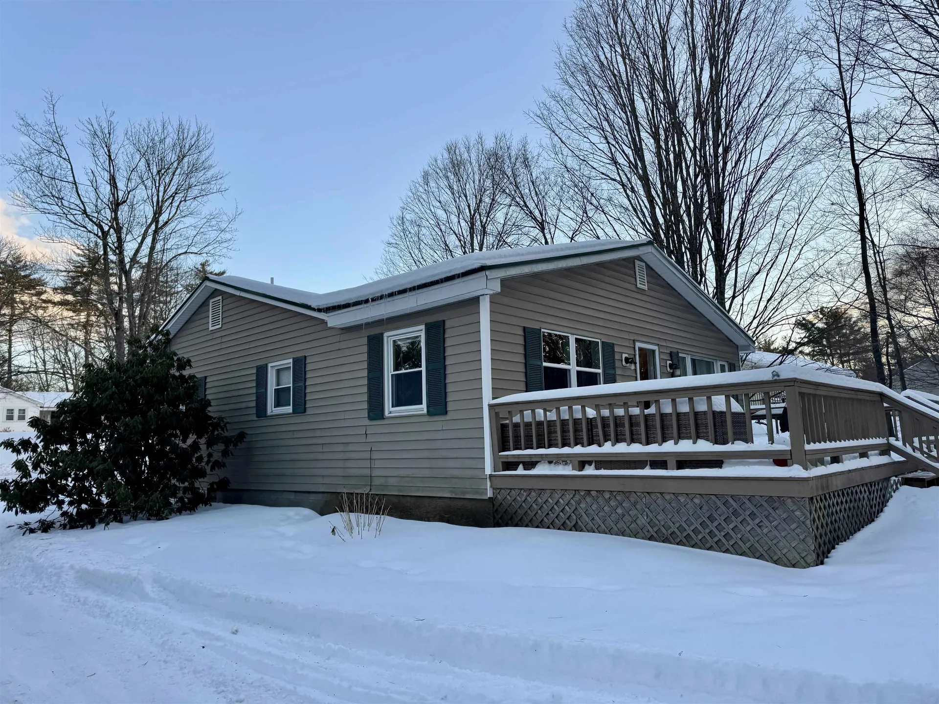 29 Goodhue Road Boscawen NH 03303