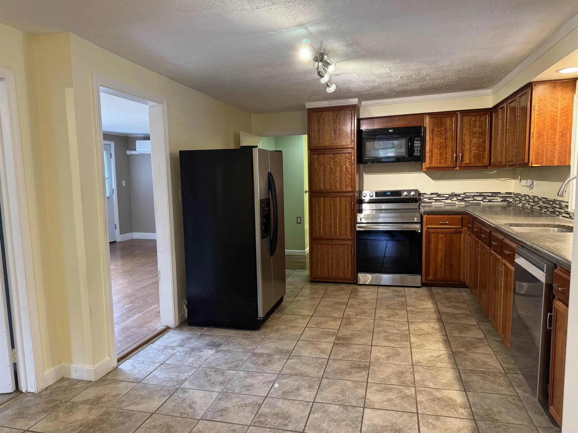 29 Goodhue Road Boscawen NH 03303