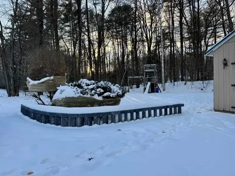 29 Goodhue Road Boscawen NH 03303